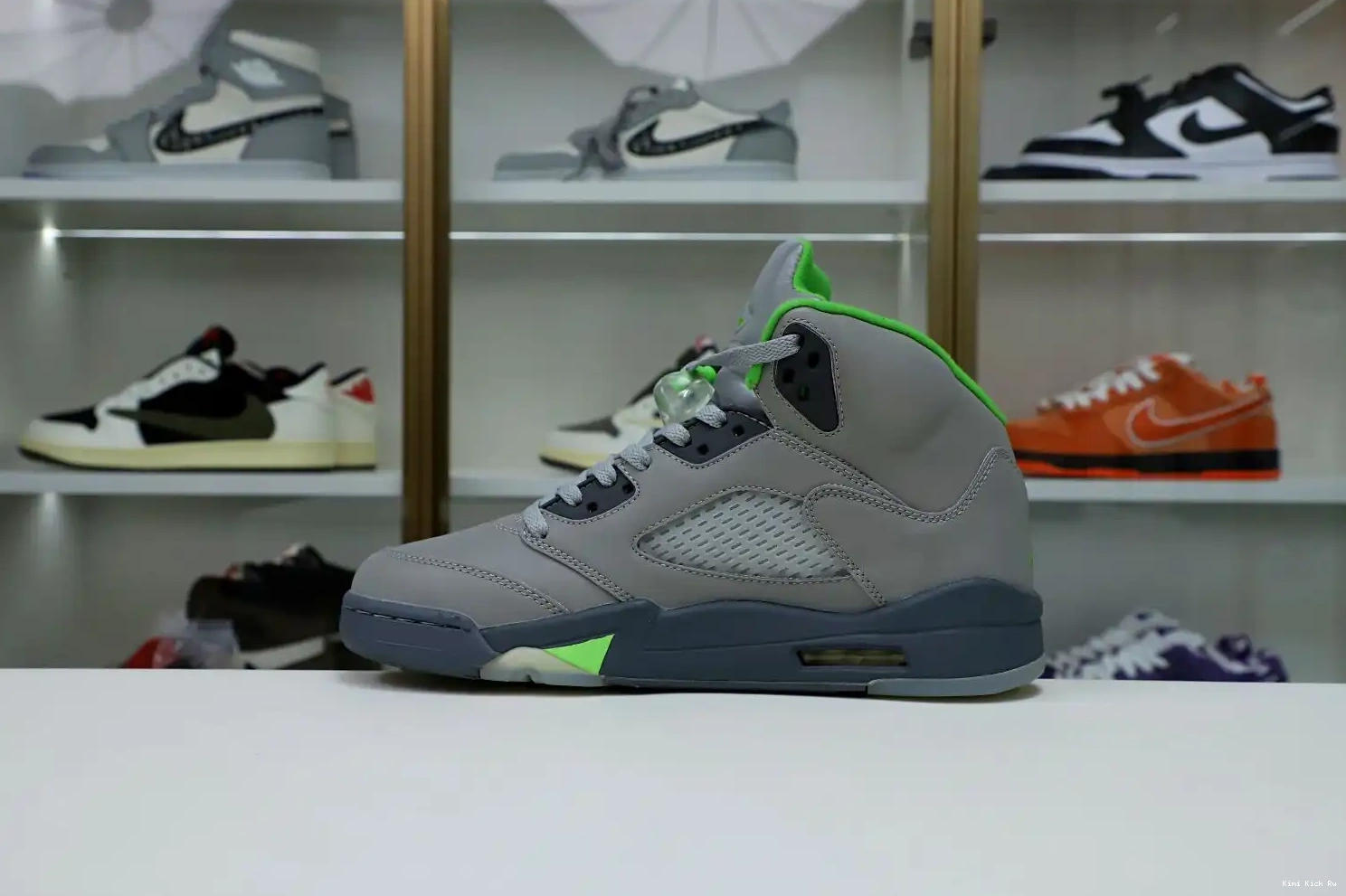 5 RETRO 2022 AIR 'GREEN JORDAN Kimikick BEAN' 0409